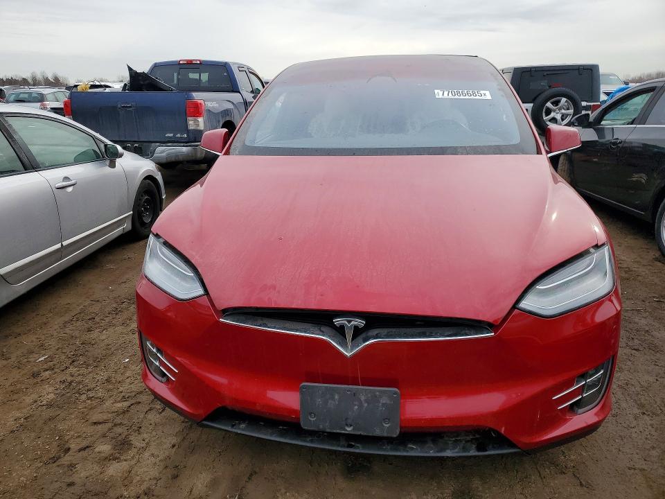 2020 Tesla Model X მანქანა იყიდება აუქციონზე, vin: 5YJXCAE25LF234680, აუქციონის ნომერი: 77086685