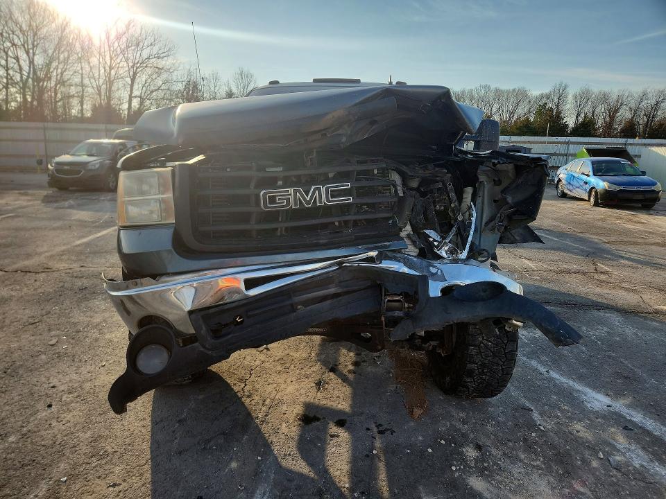 2008 Gmc Sierra მანქანა იყიდება აუქციონზე, vin: 1GTHK23658F133497, აუქციონის ნომერი: 77139275