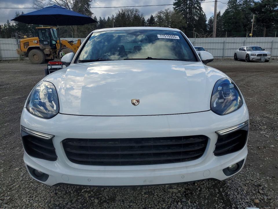 2016 Porsche Cayenne მანქანა იყიდება აუქციონზე, vin: WP1AA2A21GLA10086, აუქციონის ნომერი: 77515555