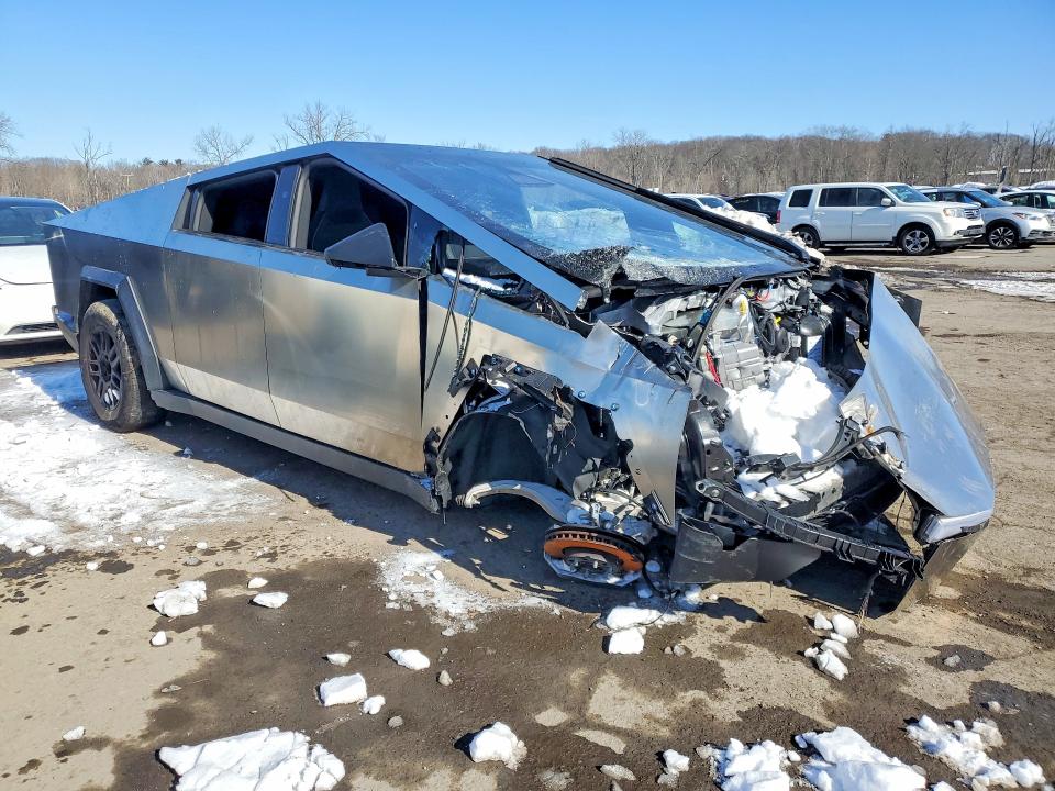 Продажа на аукционе авто 2024 Tesla Cybertruck, vin: 7G2CEHEDXRA056755, номер лота: 76439655
