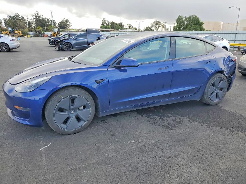 Auction sale of the 2023 Tesla Model 3, vin: 5YJ3E1EA8PF674947, lot number: 78085605