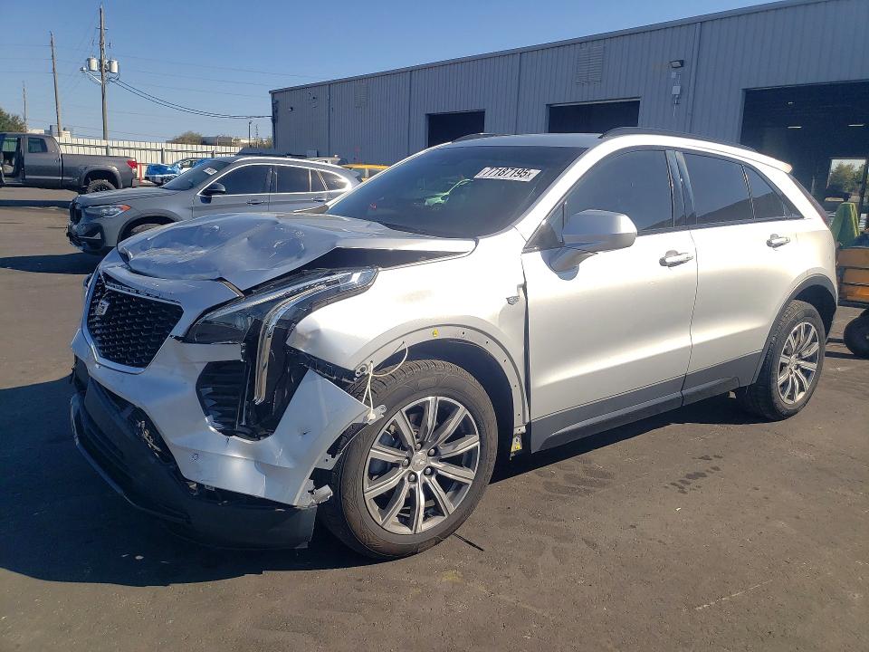 49032426 :رقم المزاد ، 1GYFZER49LF152213 vin ، 2020 Cadillac Xt4 مزاد بيع