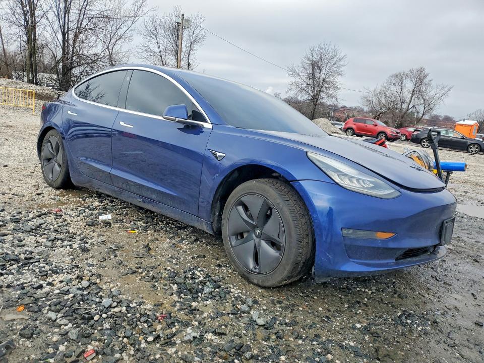 Продажа на аукционе авто 2019 Tesla Model 3, vin: 5YJ3E1EA1KF299492, номер лота: 77305545