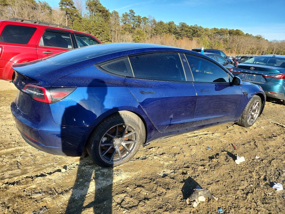 2023 Tesla Model 3 მანქანა იყიდება აუქციონზე, vin: 5YJ3E1EA2PF555548, აუქციონის ნომერი: 76162085
