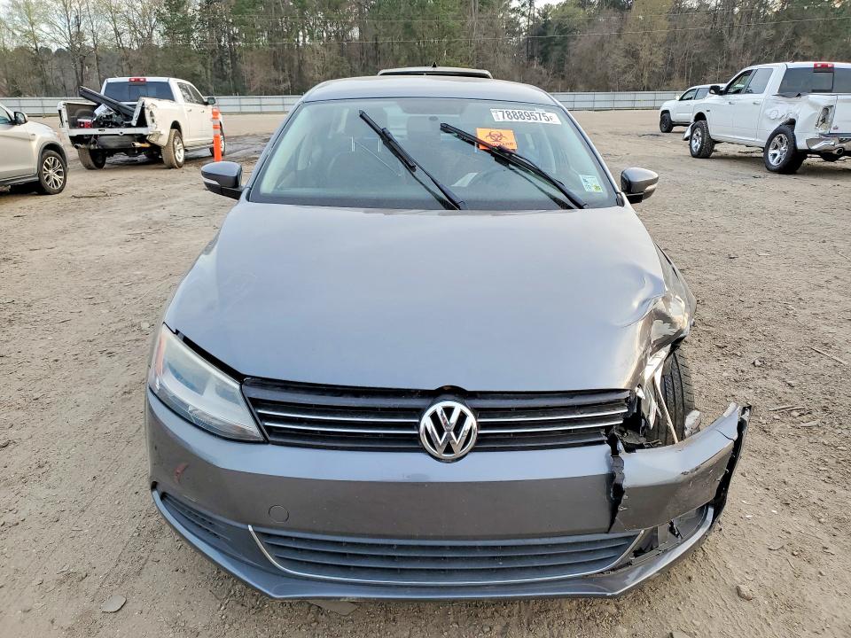 Продажа на аукционе авто 2013 Volkswagen Jetta, vin: 3VWDX7AJ2DM364207, номер лота: 78889575