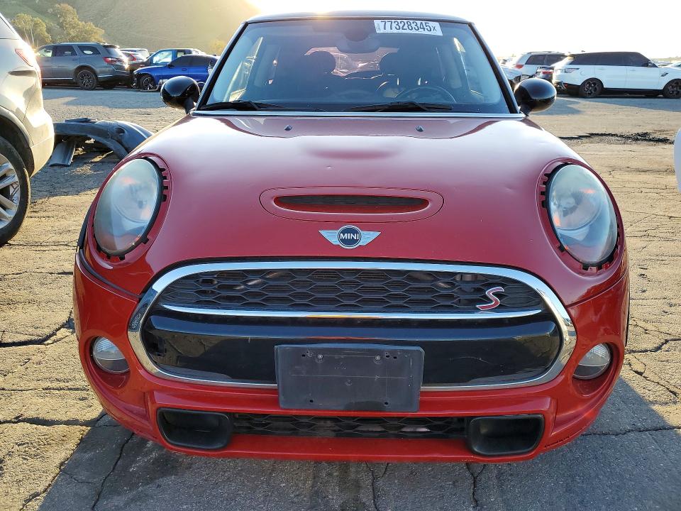 77328345 :رقم المزاد ، WMWXP7C3XH2A45973 vin ، 2017 Mini Cooper مزاد بيع