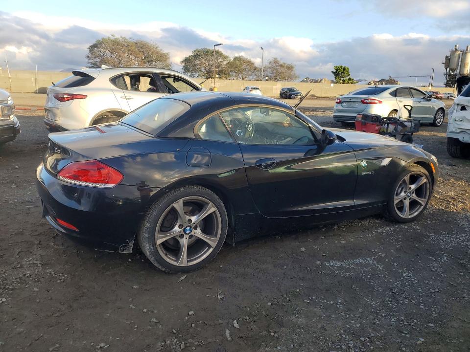2011 Bmw Z4 მანქანა იყიდება აუქციონზე, vin: WBALM5C58BE378222, აუქციონის ნომერი: 76800605