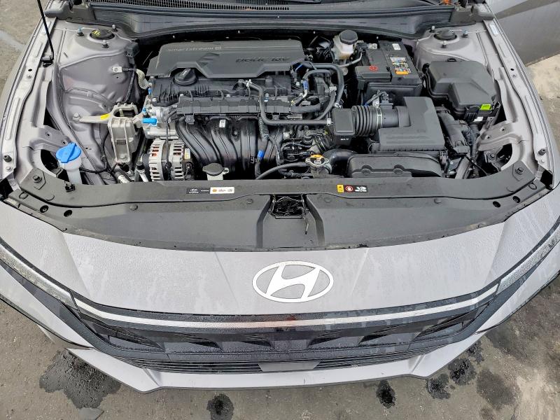 2025 Hyundai Elantra მანქანა იყიდება აუქციონზე, vin: KMHLS4DG5SU974232, აუქციონის ნომერი: 77474295