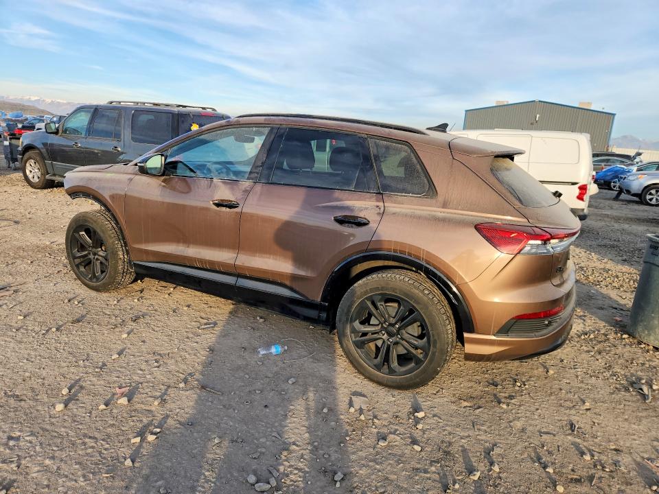 Продажа на аукционе авто 2022 Audi Q4 E-tron, vin: WA1H2BFZXNP048080, номер лота: 75425185