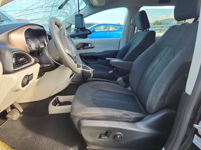 Auction sale of the 2017 Chrysler Pacifica, vin: 2C4RC1DG6HR529241, lot number: 77601105