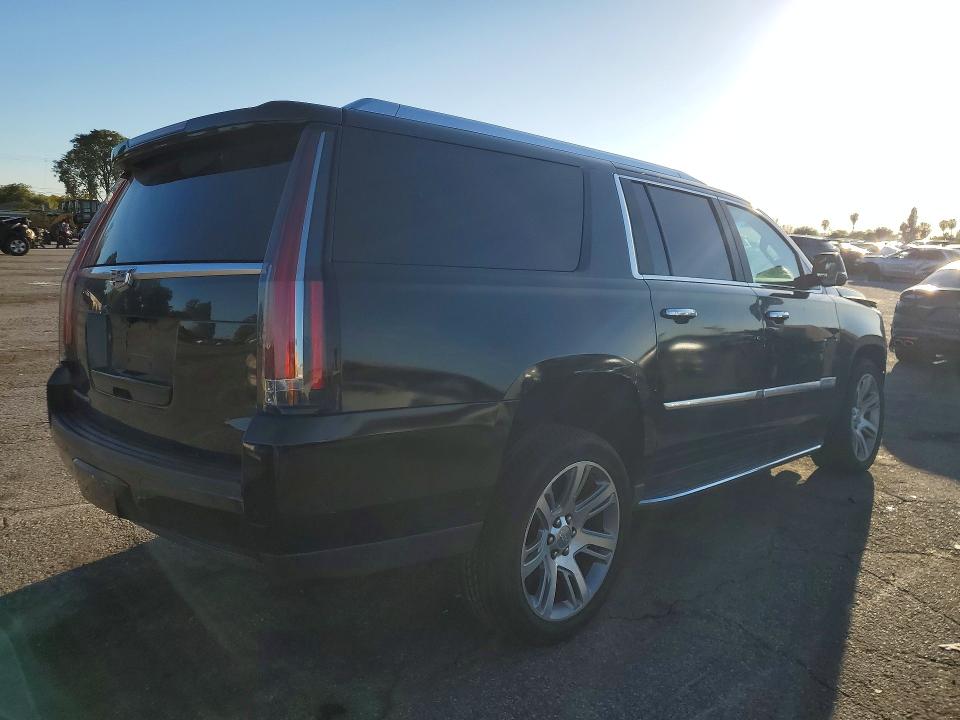 Продаж на аукціоні авто 2018 Cadillac Escalade, vin: 1GYS3HKJ7JR122463, номер лоту: 78178805