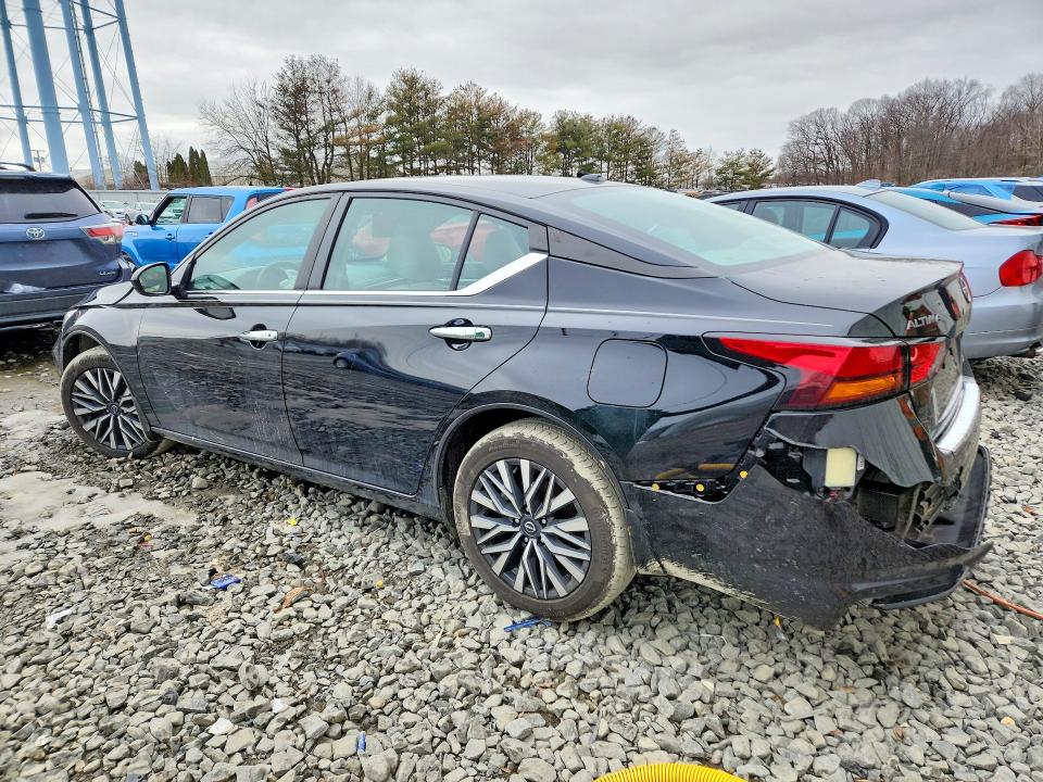 78258955 :رقم المزاد ، 1N4BL4DW5PN400709 vin ، 2023 Nissan Altima مزاد بيع