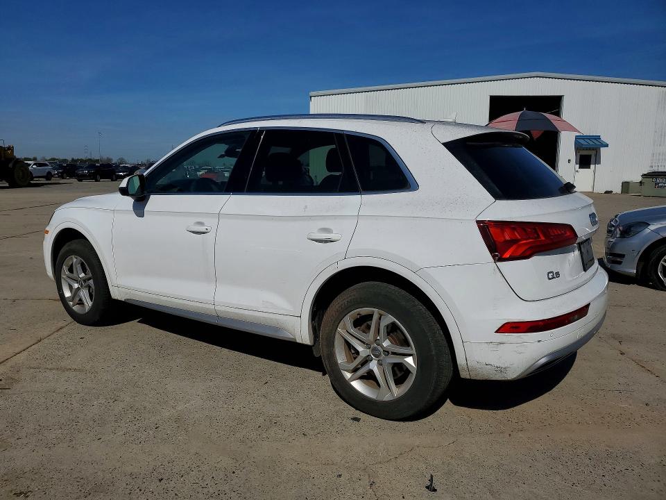 Продажа на аукционе авто 2018 Audi Q5, vin: WA1BNAFY8J2150614, номер лота: 76818035