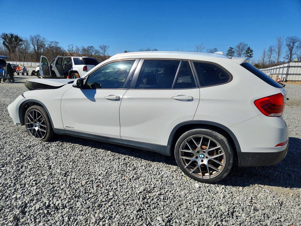 Продажа на аукционе авто 2014 Bmw X1, vin: WBAVL1C5XEVY11175, номер лота: 77379305