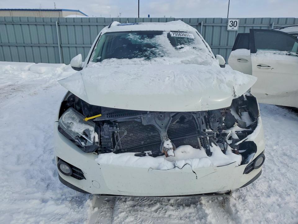Aukcja sprzedaży 2016 Volkswagen Tiguan, vin: WVGJV7AX5GW592766, numer aukcji: 75582655