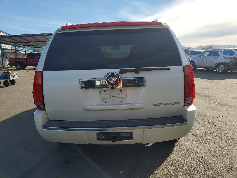 79301855 :رقم المزاد ، 1GYFK63868R154769 vin ، 2008 Cadillac Escalade مزاد بيع
