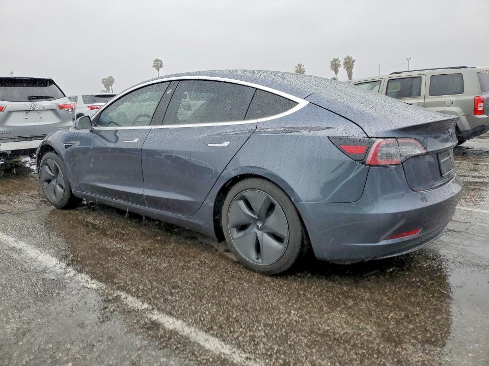 2020 Tesla Model 3 მანქანა იყიდება აუქციონზე, vin: 5YJ3E1EA5LF799186, აუქციონის ნომერი: 77410645