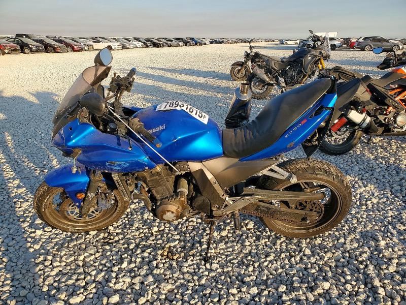 78931615 :رقم المزاد ، JKAZRDK175A000244 vin ، 2005 Kawasaki Zr750 مزاد بيع