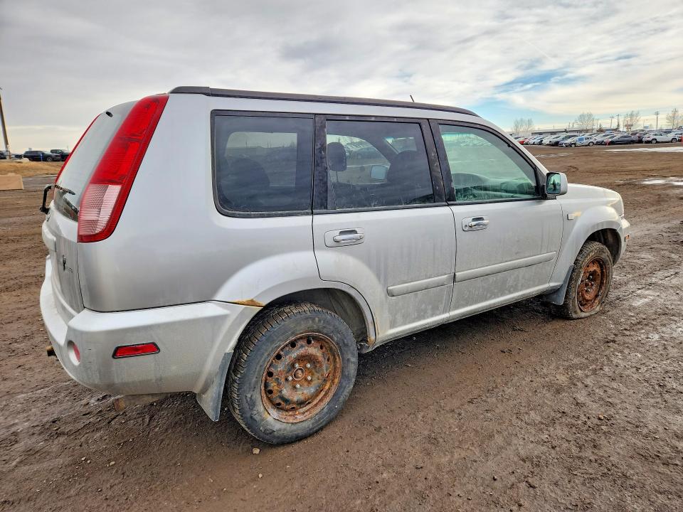 76458695 :رقم المزاد ، JN8BT08V06W214416 vin ، 2006 Nissan X-trail Xe مزاد بيع