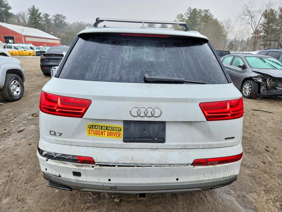 77578805 :رقم المزاد ، WA1LHBF70JD006973 vin ، 2018 Audi Q7 مزاد بيع