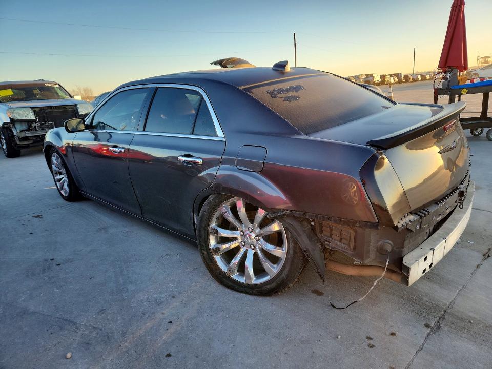 76337235 :رقم المزاد ، 2C3CCAEGXKH555587 vin ، 2019 Chrysler 300 مزاد بيع