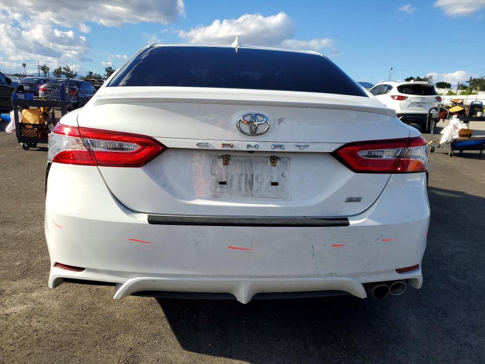 2020 Toyota Camry მანქანა იყიდება აუქციონზე, vin: 4T1G11AK2LU950225, აუქციონის ნომერი: 77771255