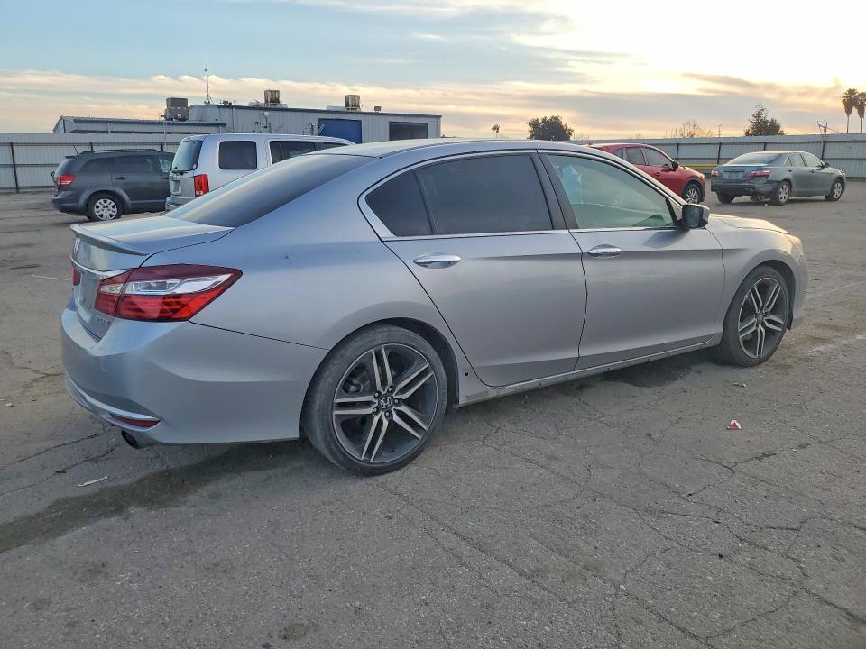 Aukcja sprzedaży 2017 Honda Accord, vin: 1HGCR2F58HA122159, numer aukcji: 78181595