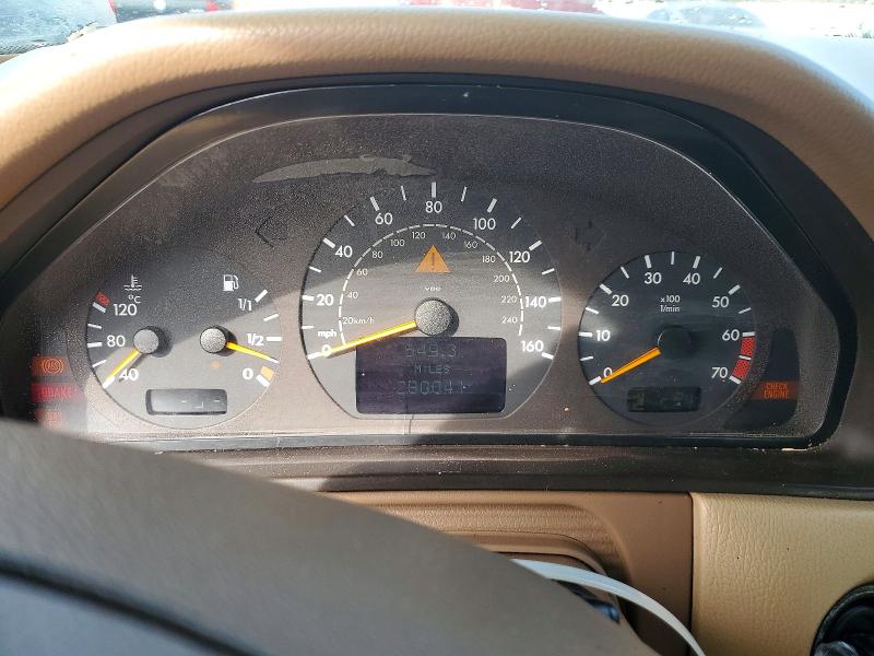 2001 Mercedes-benz E მანქანა იყიდება აუქციონზე, vin: WDBJF70JX1B187675, აუქციონის ნომერი: 78865585