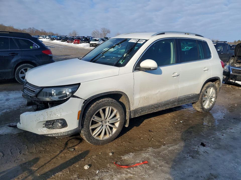 Aukcja sprzedaży 2014 Volkswagen Tiguan, vin: WVGBV3AX3EW619635, numer aukcji: 77152905