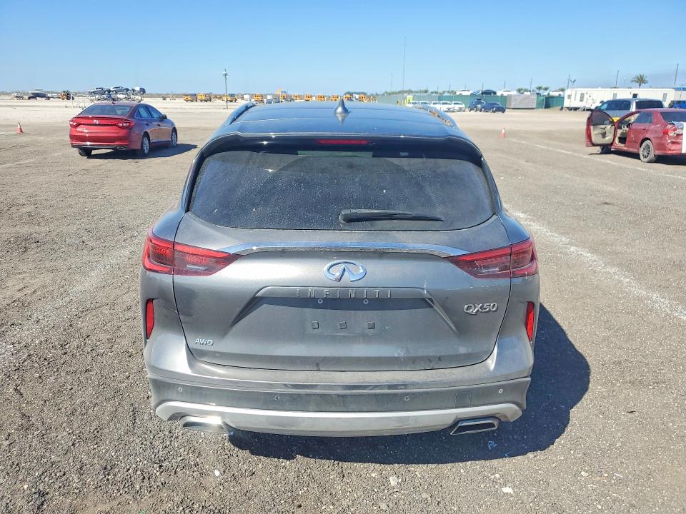79060445 :رقم المزاد ، 3PCAJ5M33KF109933 vin ، 2019 Infiniti Qx50 مزاد بيع