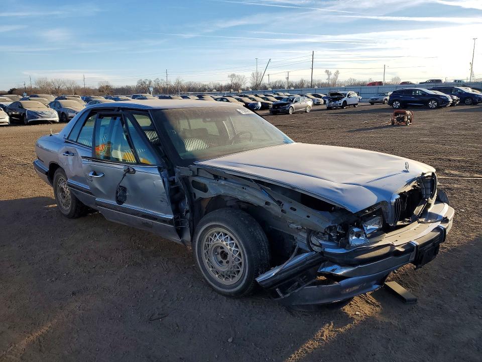 75882665 :رقم المزاد ، 1G4CW52L4RH625415 vin ، 1994 Buick Park Avenue مزاد بيع