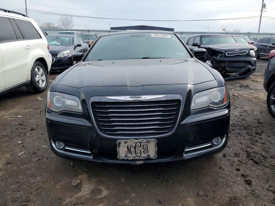 Продажа на аукционе авто 2014 Chrysler 300, vin: 2C3CCAGGXEH384017, номер лота: 76412565