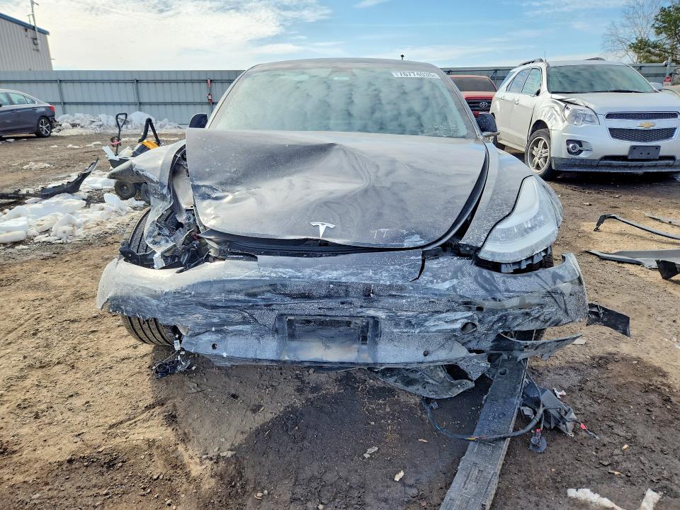 2020 Tesla Model 3 მანქანა იყიდება აუქციონზე, vin: 5YJ3E1EB8LF600768, აუქციონის ნომერი: 76774035