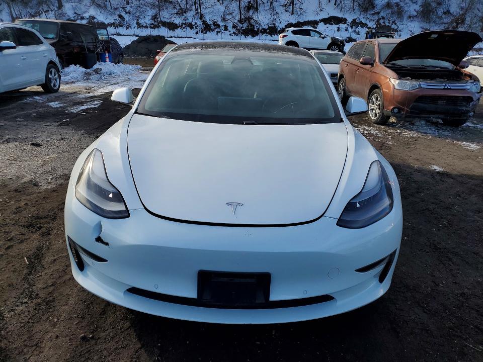 76539105 :رقم المزاد ، 5YJ3E1EA7MF085240 vin ، 2021 Tesla Model 3 مزاد بيع