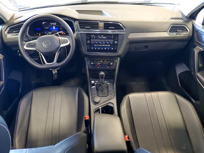 76577445 :رقم المزاد ، 3VVMB7AX5PM005560 vin ، 2023 Volkswagen Tiguan مزاد بيع