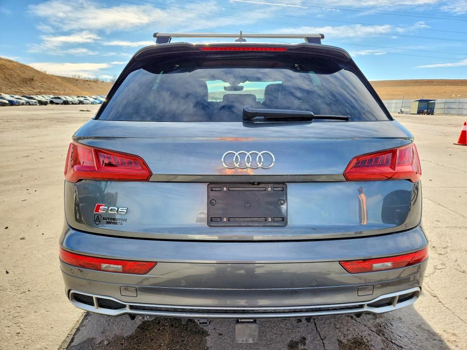 76662445 :رقم المزاد ، WA1A4AFY0J2150203 vin ، 2018 Audi Sq5 مزاد بيع