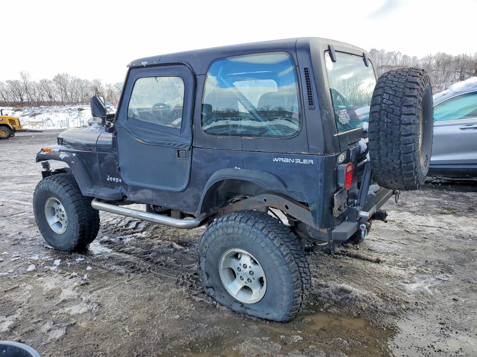 60561376 :رقم المزاد ، 2BCHV81J6HB519642 vin ، 1987 Jeep Wrangler مزاد بيع