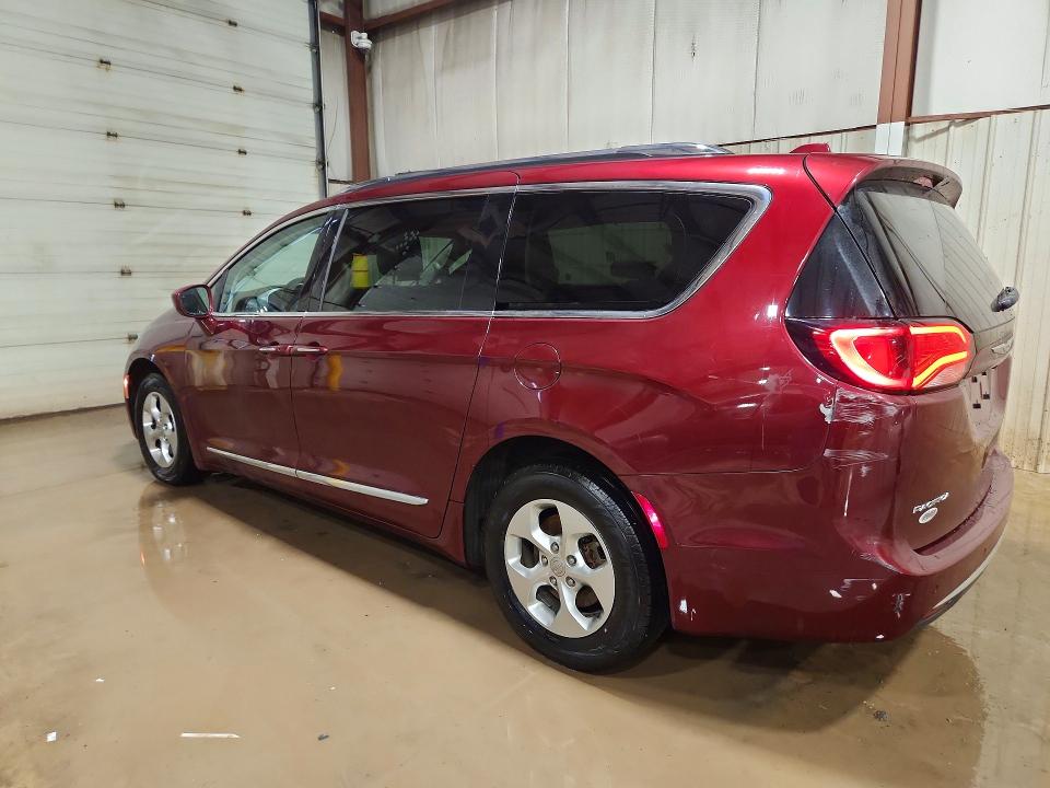 78620615 :رقم المزاد ، 2C4RC1EG6HR652827 vin ، 2017 Chrysler Pacifica مزاد بيع