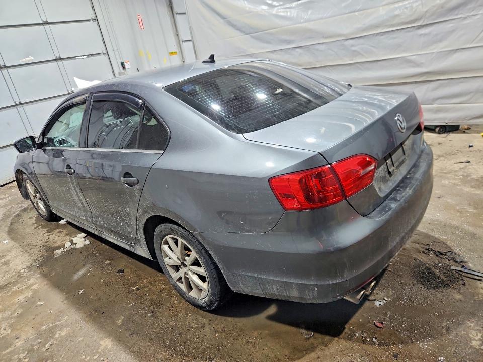 77183295 :رقم المزاد ، 3VWDX7AJ4DM260222 vin ، 2013 Volkswagen Jetta مزاد بيع
