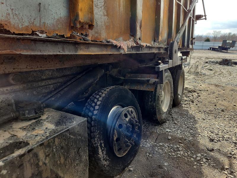 2004 Mack 700 Cv700 მანქანა იყიდება აუქციონზე, vin: 1M2AG11C64M013702, აუქციონის ნომერი: 76618255
