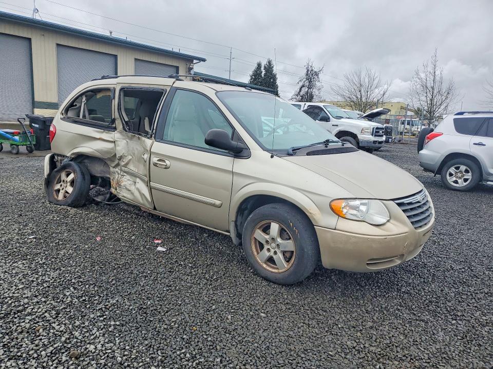 2006 Chrysler Town & Country მანქანა იყიდება აუქციონზე, vin: 2A4GP54L96R874027, აუქციონის ნომერი: 77325875