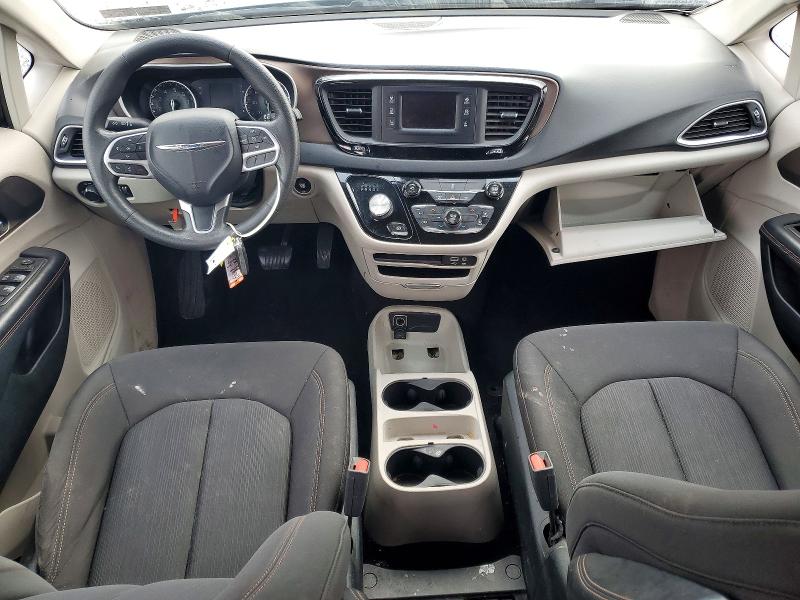 76900415 :رقم المزاد ، 2C4RC1CG8HR610856 vin ، 2017 Chrysler Pacifica مزاد بيع