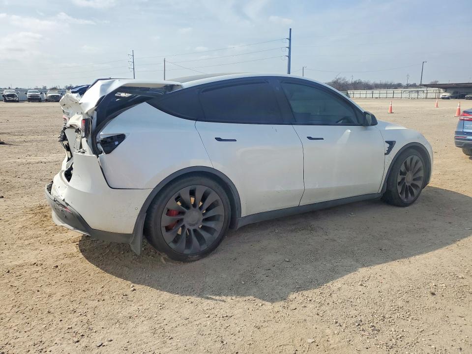 77019735 :رقم المزاد ، 7SAYGDEF3NF457691 vin ، 2022 Tesla Model Y مزاد بيع