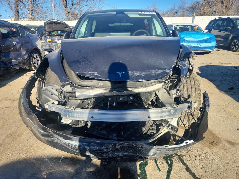 2023 Tesla Model Y მანქანა იყიდება აუქციონზე, vin: 7SAYGDEE4PA209277, აუქციონის ნომერი: 77834725