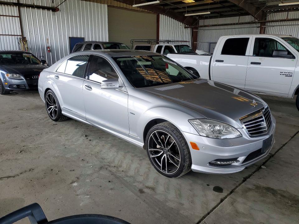 2012 Mercedes-benz S მანქანა იყიდება აუქციონზე, vin: WDDNG7DBXCA437174, აუქციონის ნომერი: 78354155