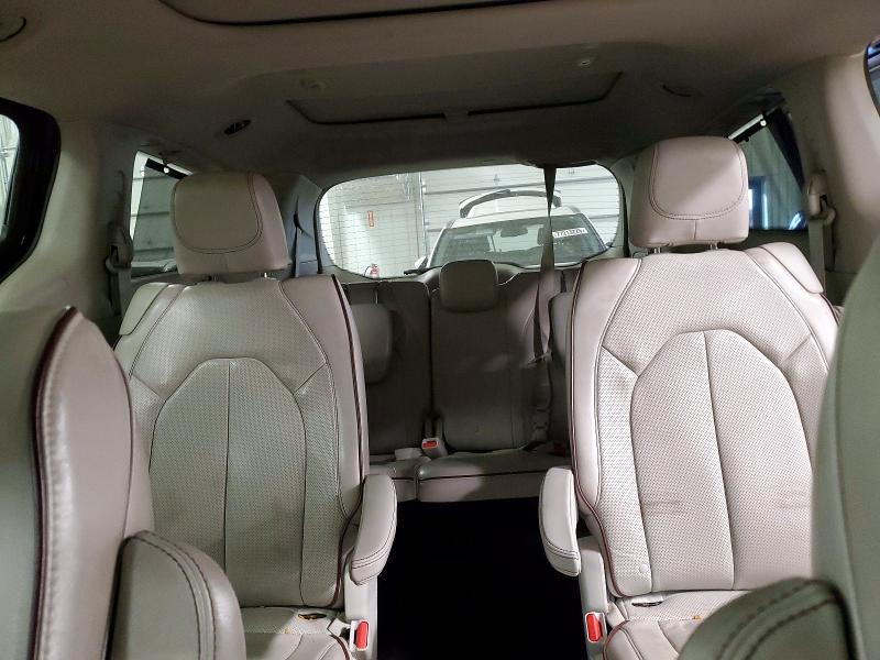 79408385 :رقم المزاد ، 2C4RC1GG6JR143078 vin ، 2018 Chrysler Pacifica مزاد بيع