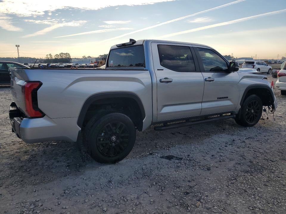 Продаж на аукціоні авто 2025 Toyota Tundra, vin: 5TFWA5DB0SX310790, номер лоту: 77145855