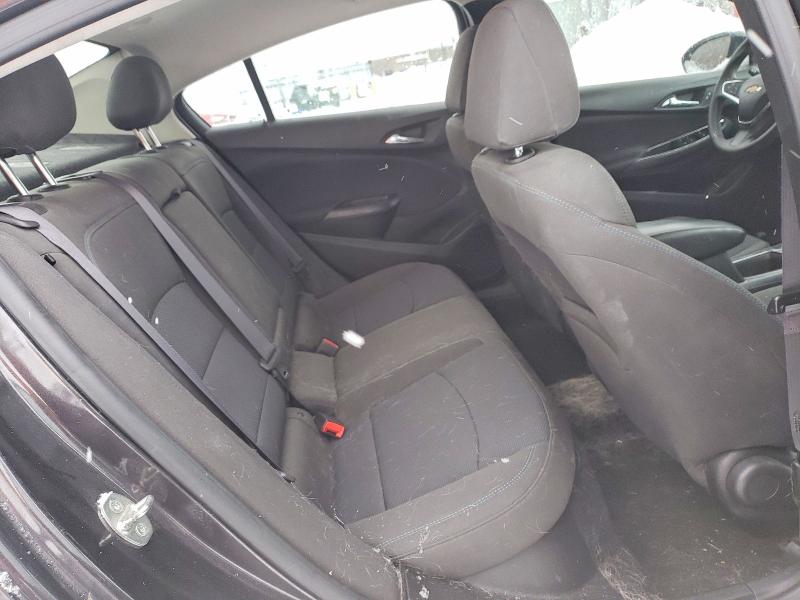 75779615 :رقم المزاد ، 1G1BE5SM6H7137706 vin ، 2017 Chevrolet Cruze مزاد بيع