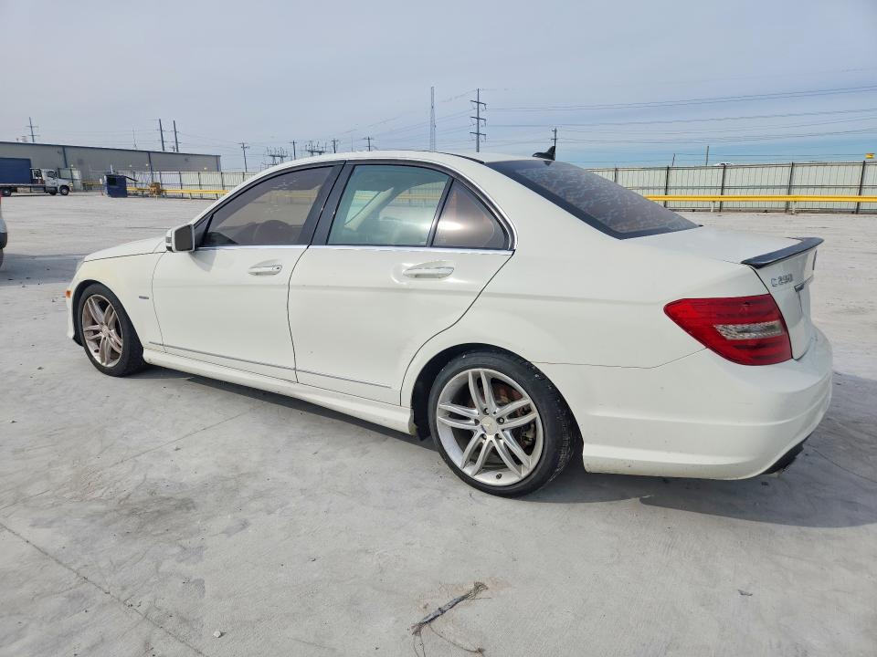 2012 Mercedes-benz C მანქანა იყიდება აუქციონზე, vin: WDDGF4HB2CR194708, აუქციონის ნომერი: 76890225