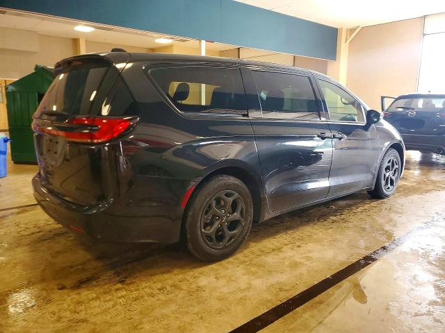Продаж на аукціоні авто 2023 Chrysler Pacifica, vin: 2C4RC1L76PR632840, номер лоту: 77181015